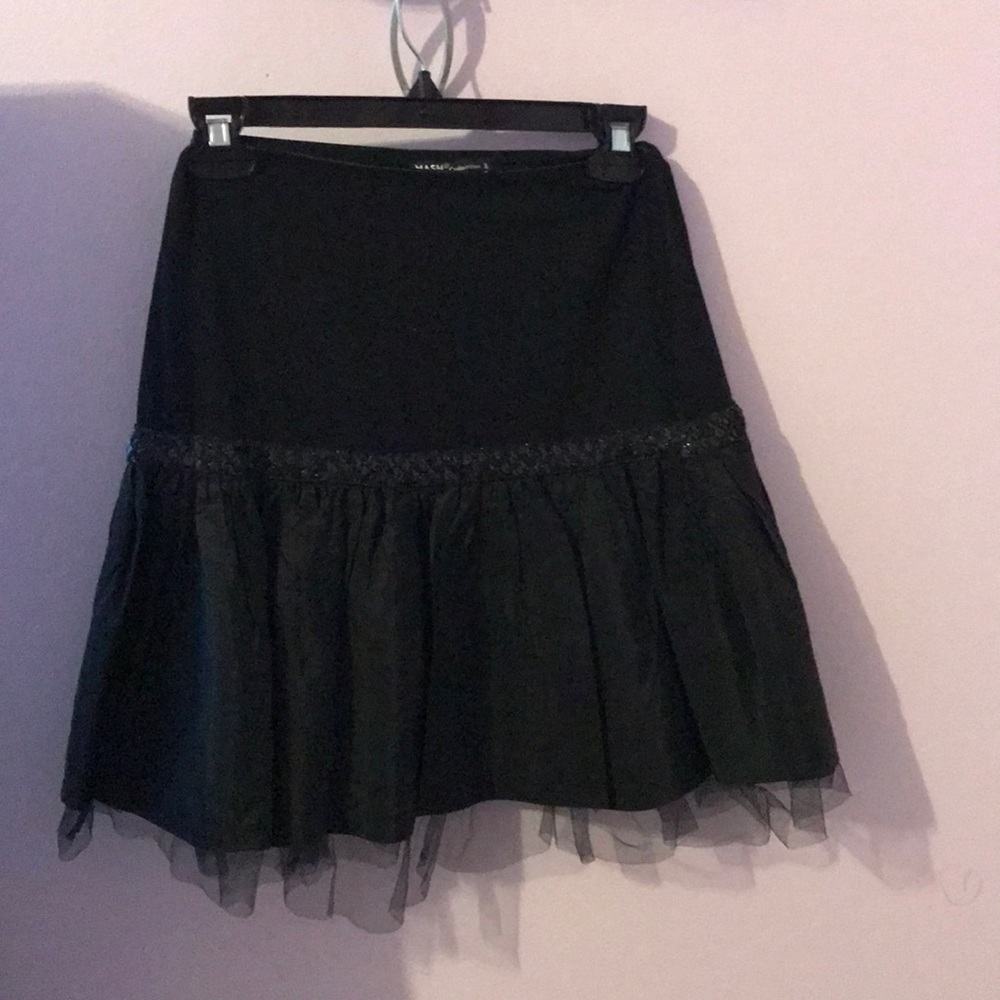 Short skirt
